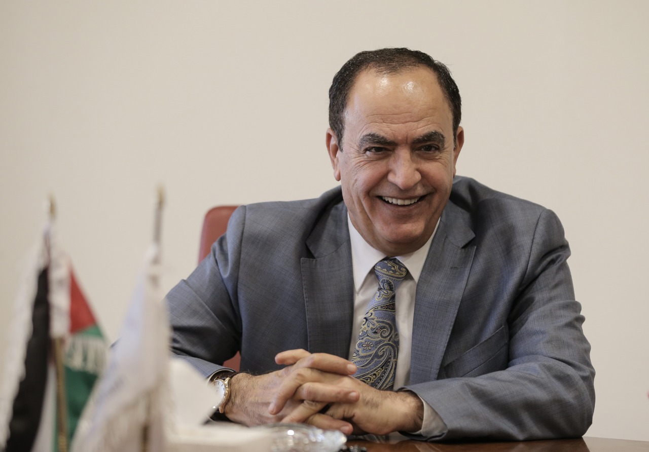 العين الصرايرة يثمن إجراءات ’المركزي‘ الأخيرة لاحتواء تداعيات