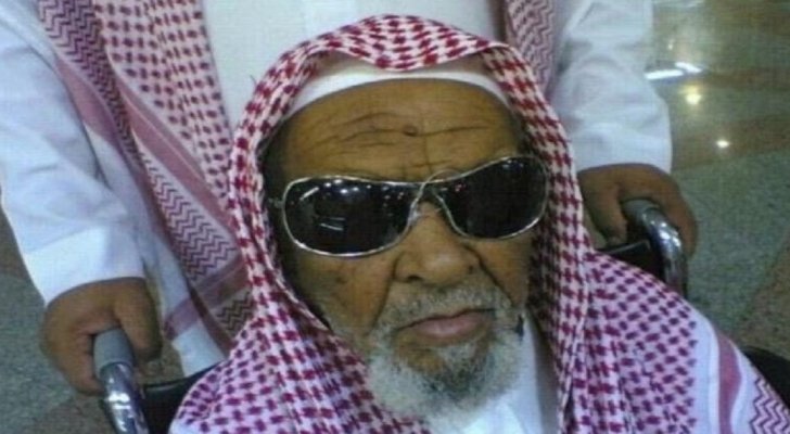 السعودية تودع أقدم مؤذنيها الشيخ ناصر