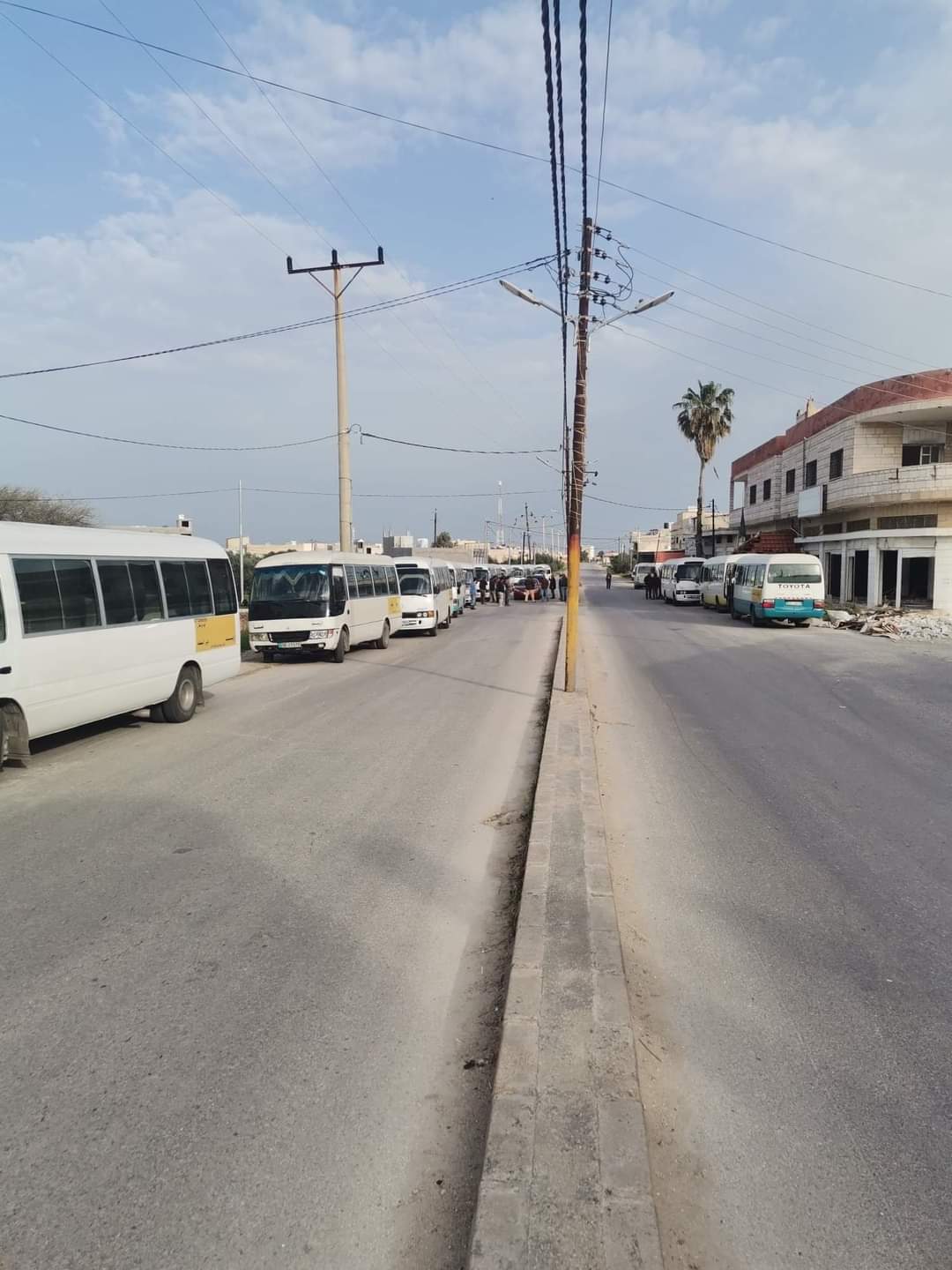 استئناف عمل الحافلات العمومية في إربد