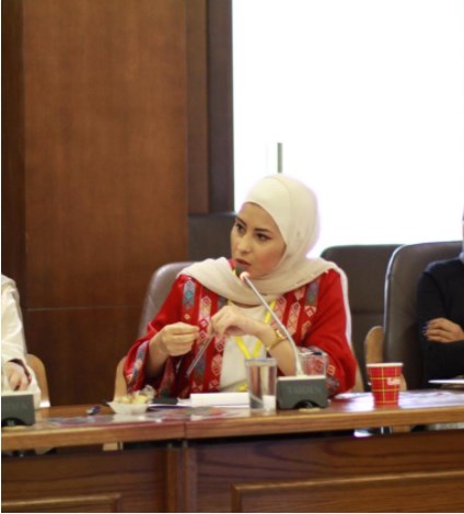 رهام الخزاعلة تكتب: هل يلتقط المسؤولين