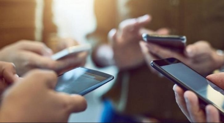 شركات الاتصالات تمدد تفعيل الخطوط لـ