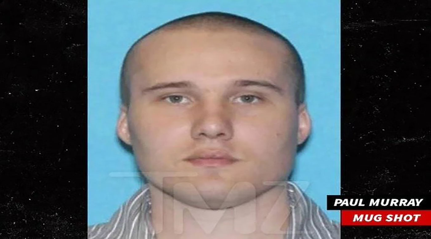 القبض على رجل مسلح بالقرب من