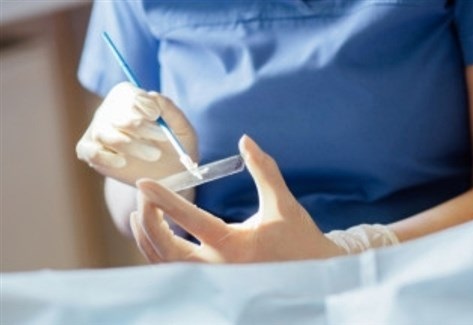 فحص سرطان عنق الرحم ضروري.. .