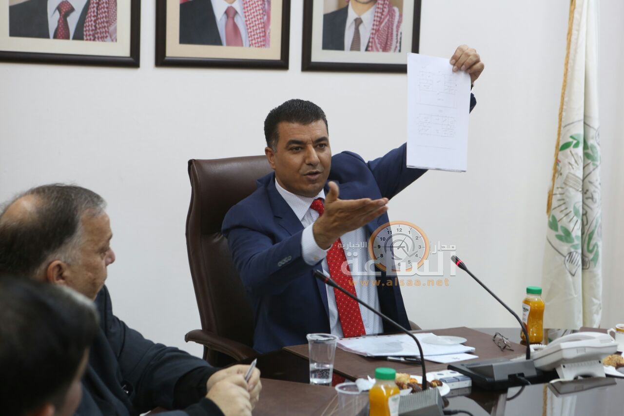 حنيفات: مراجعة التعليمات الناظمة للقطاع الزراعي