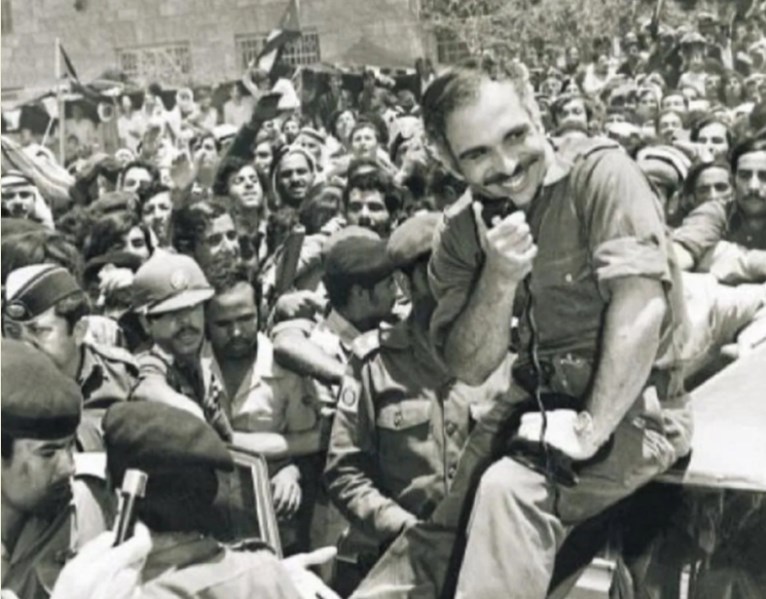 أهالي عمان يستذكرون صور دبابات العدو