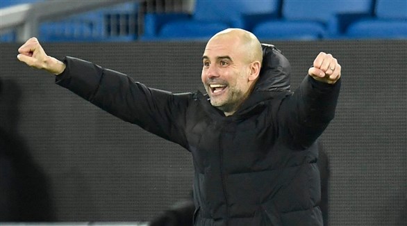 غوارديولا يشيد بمسيرة السيتي المذهلة في