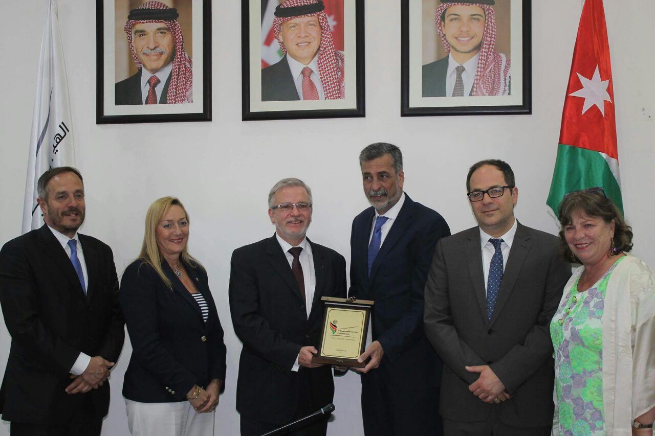 الكلالدة :المستقلة للانتخاب حريصة على تعزيز