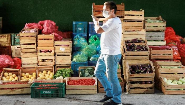 كورونا يواصل العصف في 2021.. الفقر