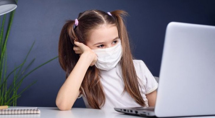 دراسة إماراتية: التعليم عن بعد أدى