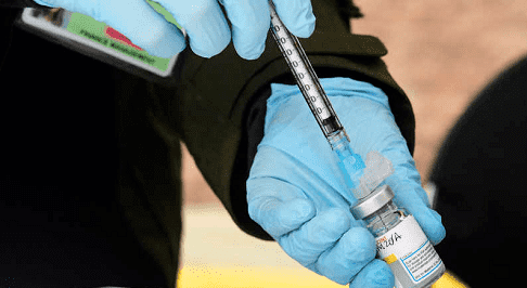 جرعتان من لقاح كورونا.. لماذا؟