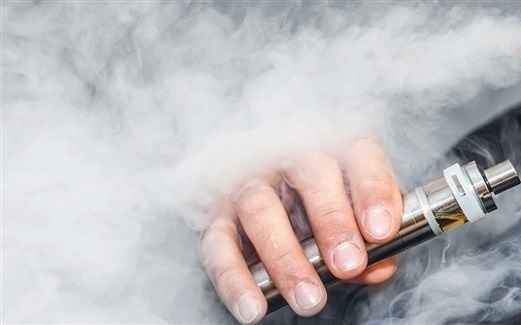 الصين تشدد من اللوائح الخاصة بالسجائر