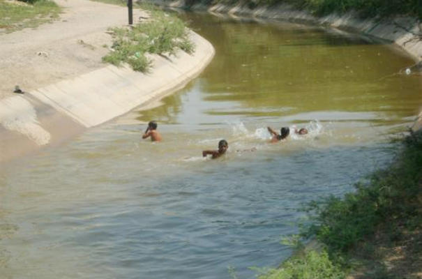 وفاة عشرينية غرقا داخل قناة الملك