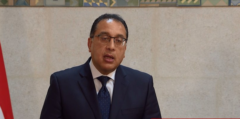 الملك يؤكد دعم الأردن لمصر في