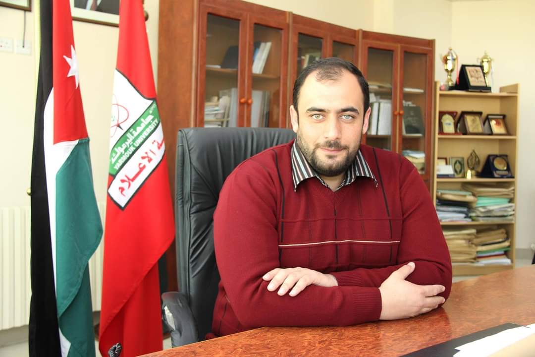 الناصر يكتب: بناء الرأي العام ’نخب،