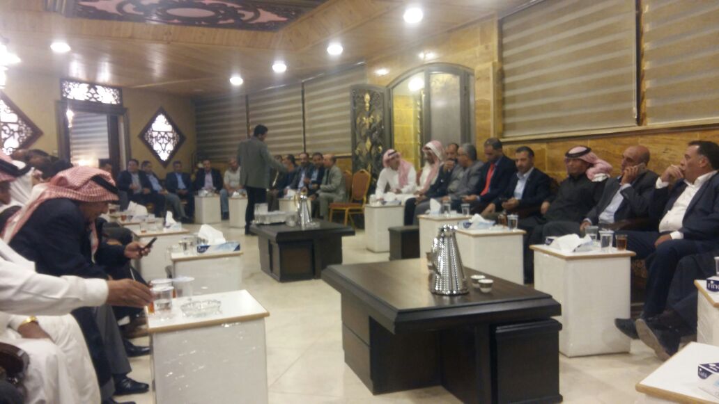 اجتماع حاشد لعشائر العموش: نقف خلف