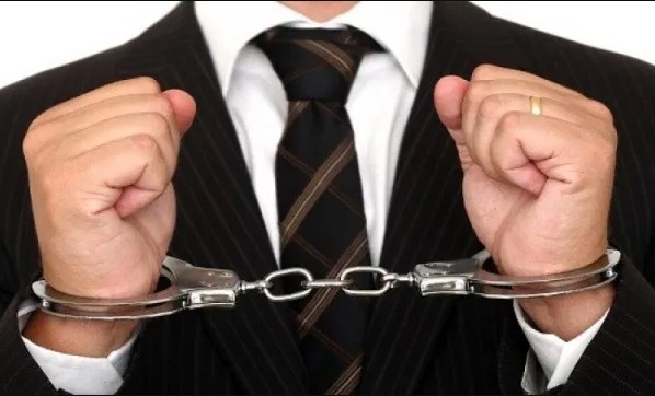 الحبس لـ «عريس الزرقاء» وصاحب المزرعة..