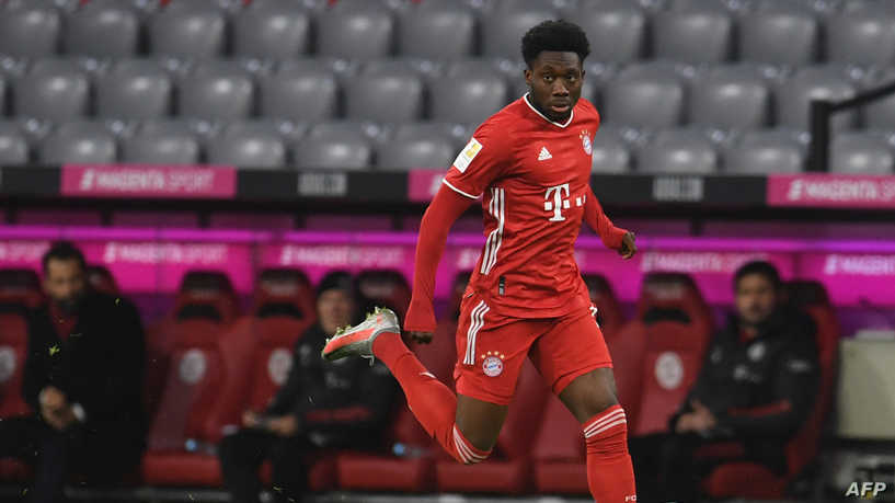 لأول مرة.. لاعب كرة قدم سفيرا