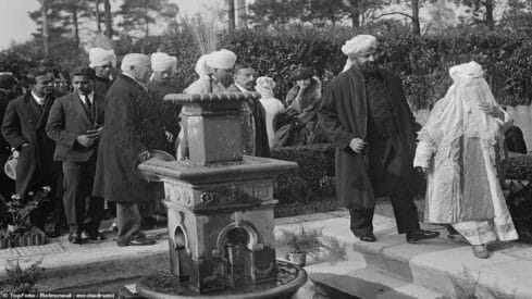 نساء بوبال.. تجربة إسلامية خاصة