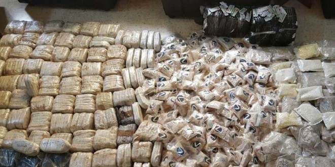 الجمارك تحبط تهريب مليون حبة من