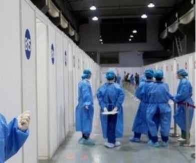 مجانا للبعض.. . بكين تبدأ تطعيم