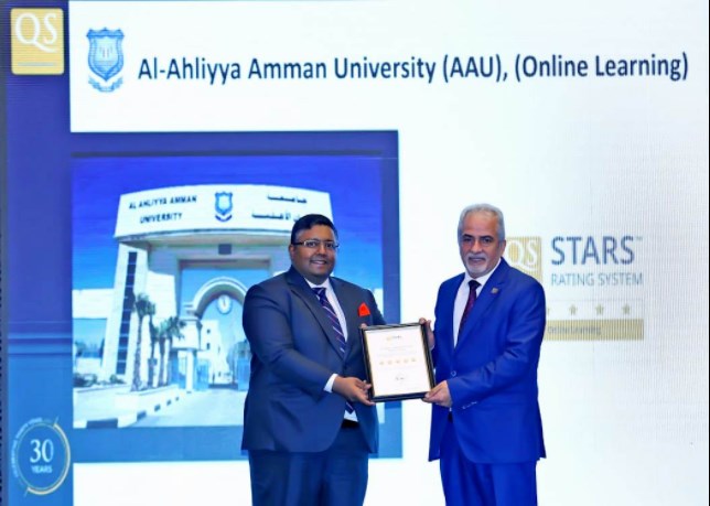 كيو .اس تكرّم عمان الاهلية لحصولها