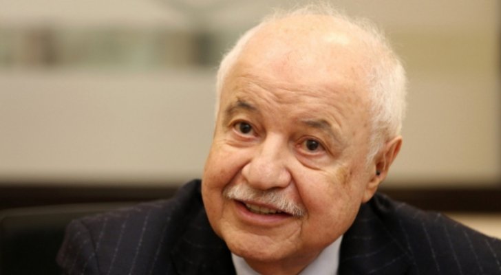 طلال أبوغزالة يؤكد التزامه ببناء القدرات