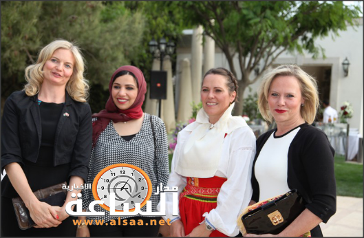 سفيرا الدانمارك والسويد يحتفلان بالعيد الوطني