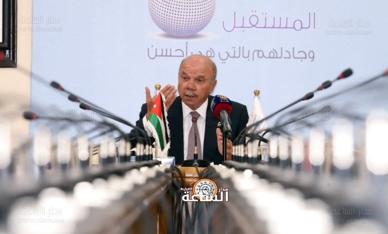 الفايز: لا يوجد لدينا «أحزاب قوية»