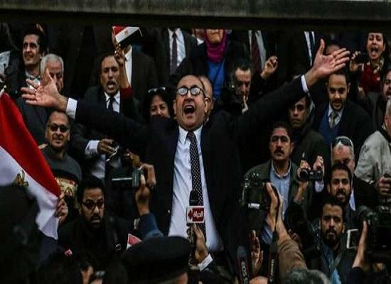 نيابة مصرية تحتجز ’مرشحا رئاسيا‘ سابقا