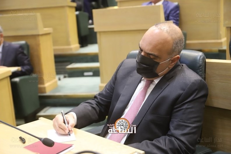 الخصاونة يفوض صلاحيات (تفاصيل)