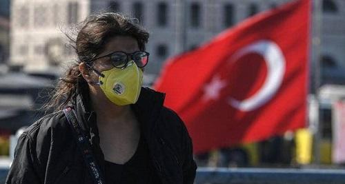 تركيا تسجل ارتفاعا قياسيا بالإصابات