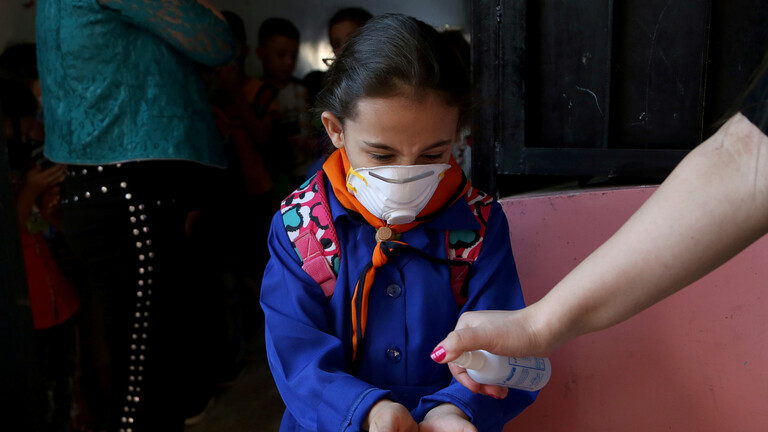 سوريا تعلق دوام الجامعات وصفوف بالمدارس