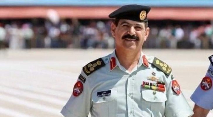 القيادة العامة للقوات المسلحة تشارك بتشييع