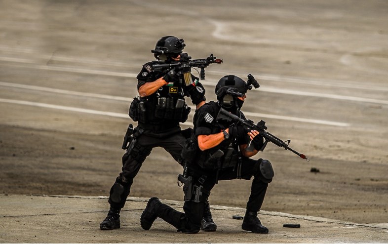 لا حديث عن اعتقال قادة عسكريين