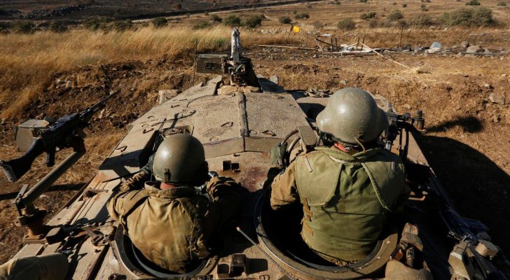 الاحتلال الاسرائيلي يطلق النار على شبان