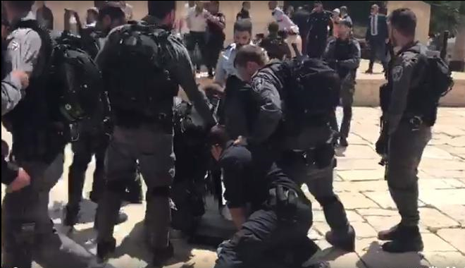 الاحتلال يعتقل 3 أردنيين من حراس