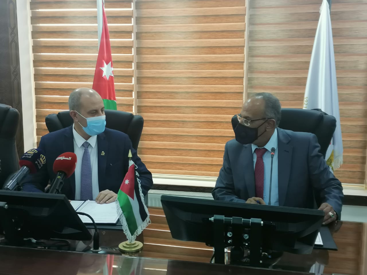 وزير العمل يوقع 6 اتفاقيات تشغيل