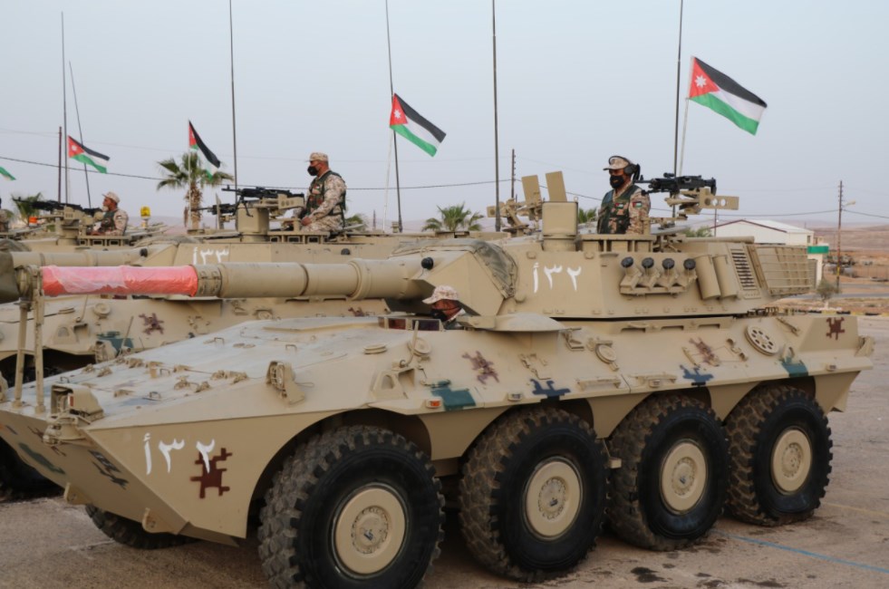 بوجود دبابة السينتارو.. الحنيطي يتابع تدريبات