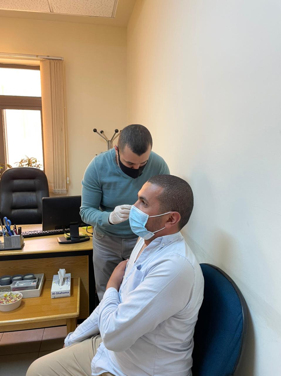 الغذاء والدواء: حملة لتطعيم موظفيها باللقاح