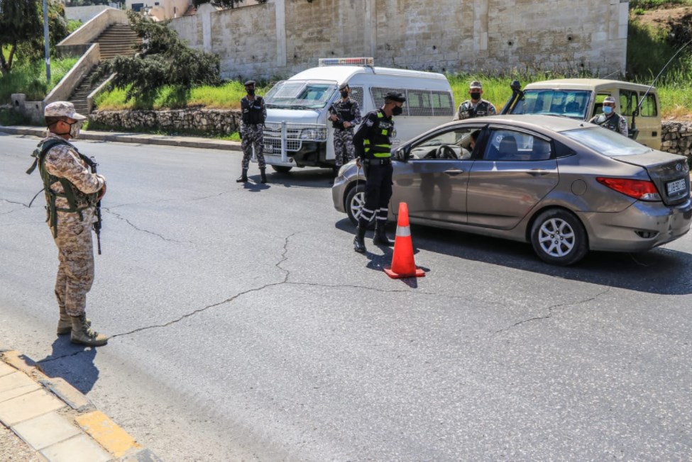 القوات المسلحة تنتشر على مداخل ومخارج