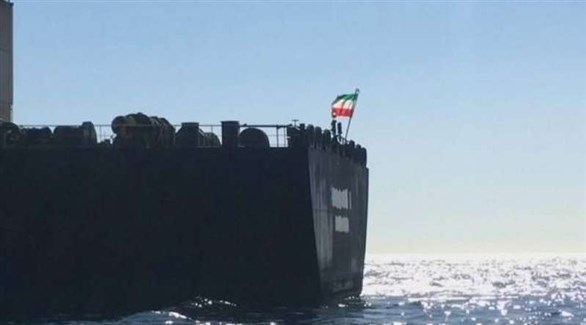 هجوم على ناقلة إيرانية قبالة الساحل