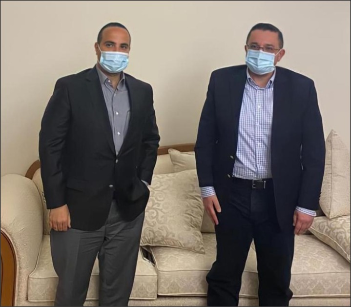 فريج يطالب بمحاسبة مدير مكتب وزير