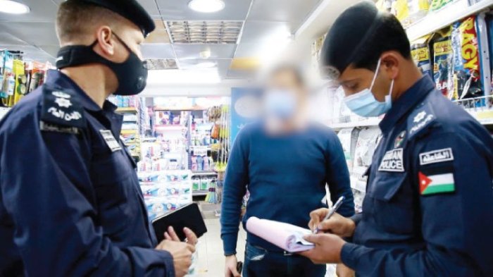 إغلاق 17 منشأة ومخالفة 23 وانذار