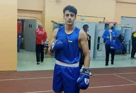 الملك يعزي عائلة الصويصات