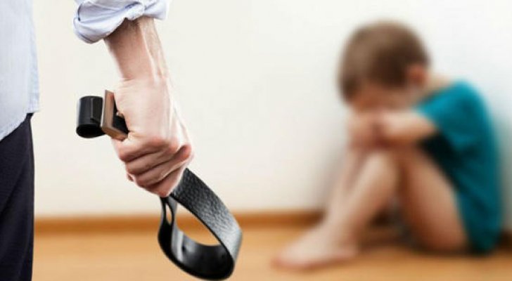 لبنان.. انزعج من بكاء ابنه ففعل