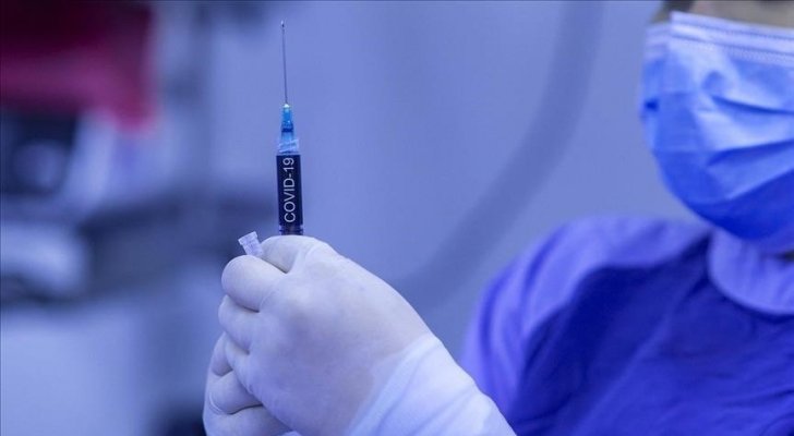 الأزمات: لا تتردد بأخذ المطعوم المتوفر..