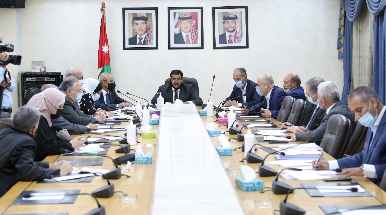 قانونية النواب تستمع لوجهة نظر الصحفيين