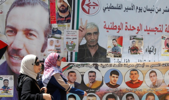 تعليق الإضراب يبهج أجواء رمضان بفلسطين