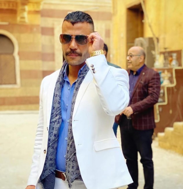 محمد إمام يعلن «الحرب بدأت» والجمهور