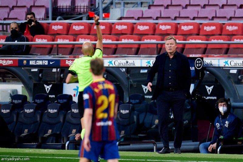 برشلونة يستأنف عقوبة إيقاف مدربه الهولندي